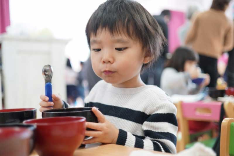 子ども　よく噛む